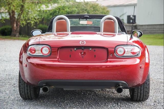 Photo of 2008 Copper Red Mazda MX-5 Miata