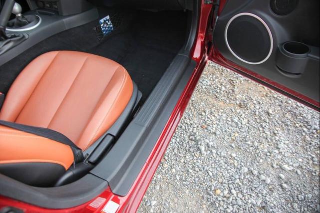Photo of 2008 Copper Red Mazda MX-5 Miata
