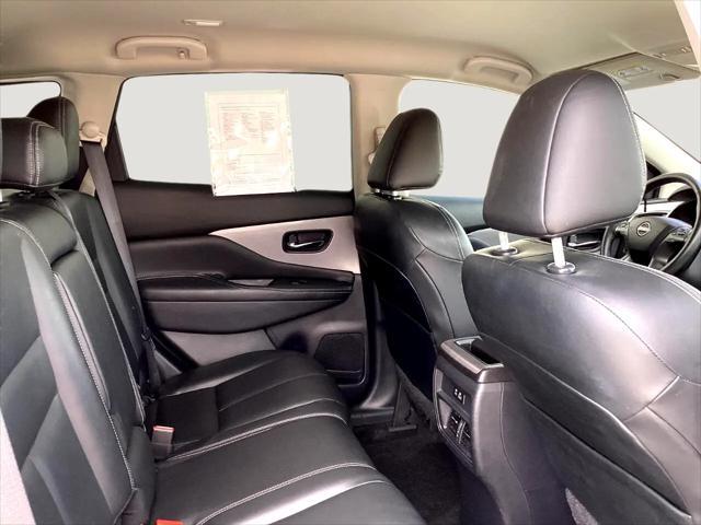 Photo of 2023 GRAY Nissan Murano