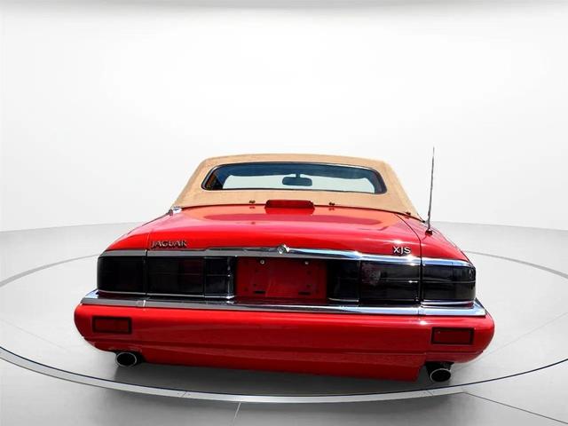 Photo of 1995 RED Jaguar XJS