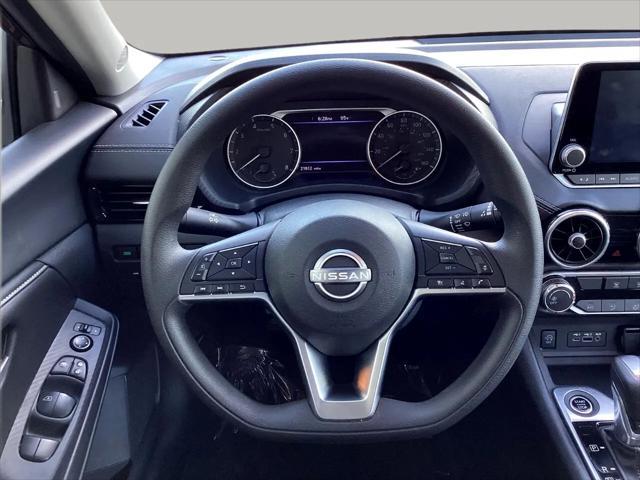 Photo of 2024 RED Nissan Sentra