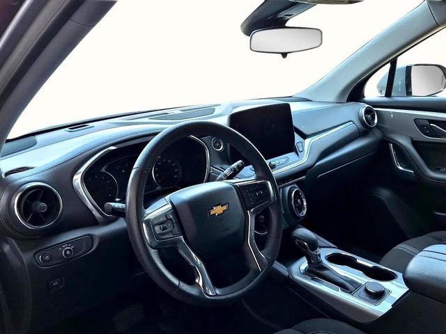 Photo of 2023 SILVER Chevrolet Blazer