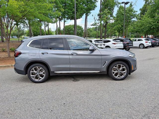 Photo of 2024 Gray Metallic BMW X3