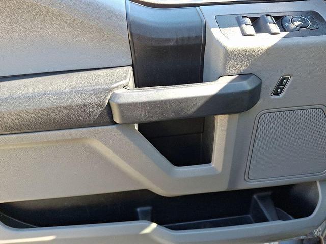 Photo of 2020 Iconic Silver Metallic Ford F-150