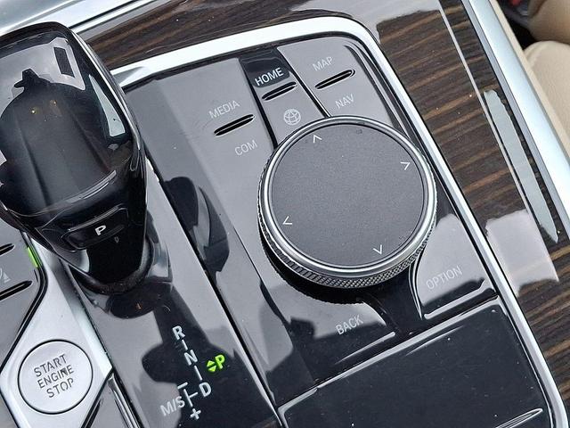 Photo of 2021 Phytonic Blue Metallic BMW X5