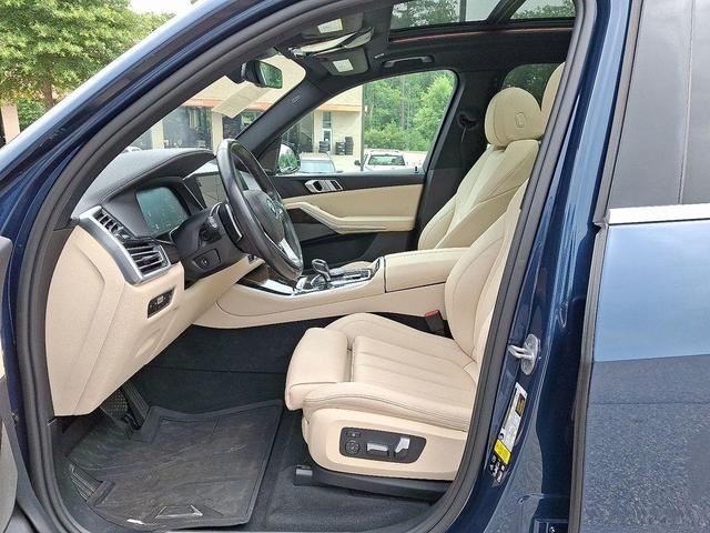 Photo of 2021 Phytonic Blue Metallic BMW X5