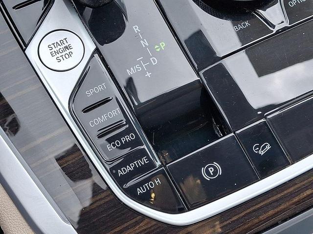 Photo of 2021 Phytonic Blue Metallic BMW X5