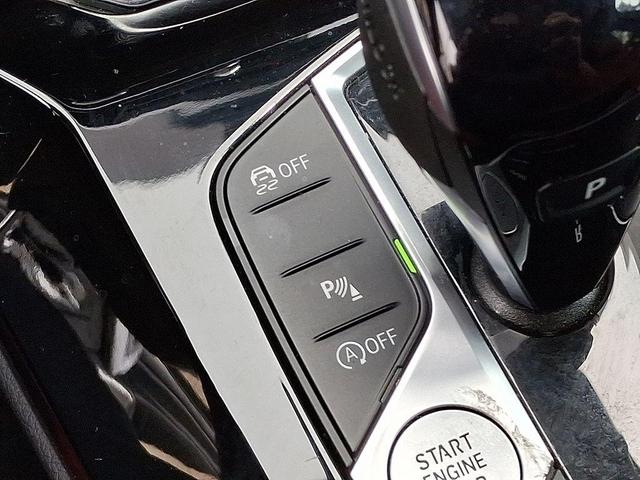 Photo of 2024 Alpine White BMW X3