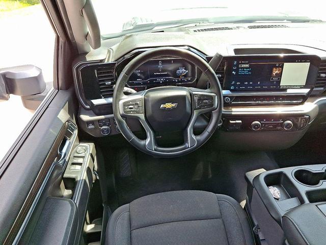 Photo of 2024 Summit White Chevrolet Silverado 2500