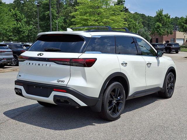 Photo of 2025 Majestic White INFINITI QX60