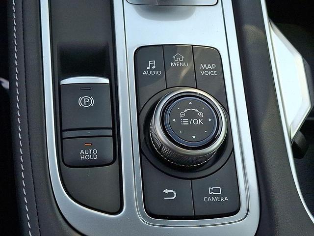 Photo of 2025 Majestic White INFINITI QX60