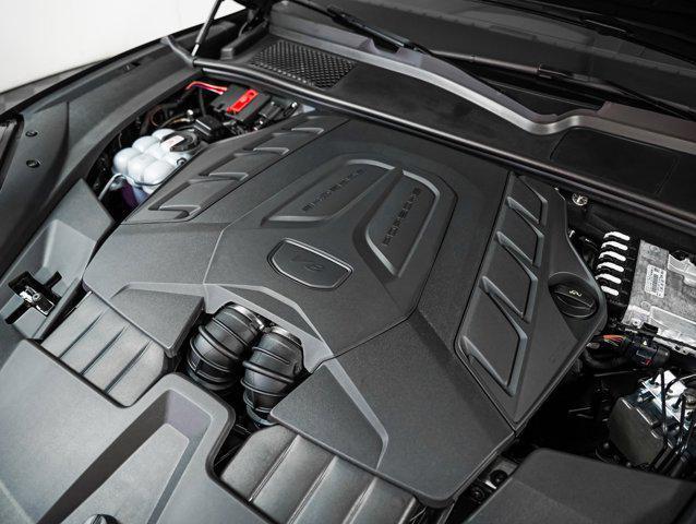 Photo of 2025 CHROMITE BLACK Porsche Cayenne