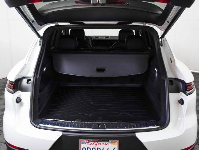 Photo of 2025 White Porsche Cayenne