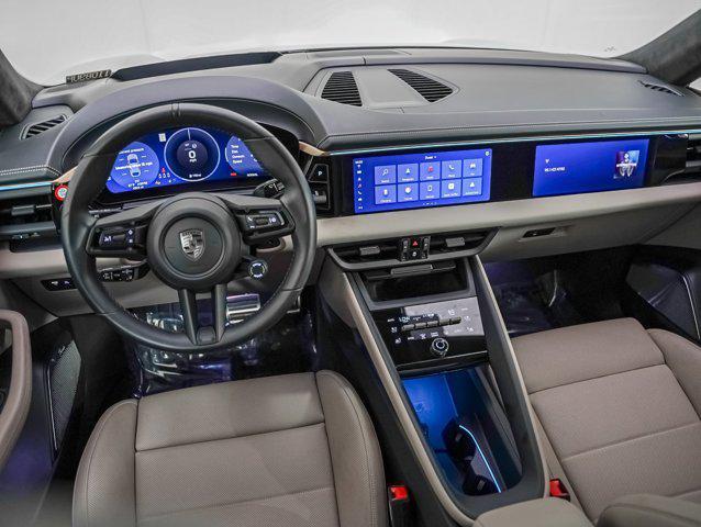 Photo of 2024 ICE GREY Porsche Macan