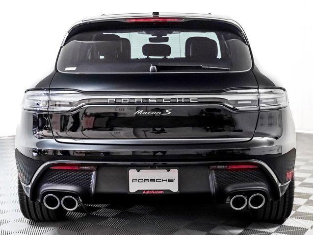 Photo of 2025 Black Porsche Macan