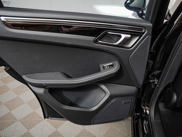 Photo of 2025 Black Porsche Macan