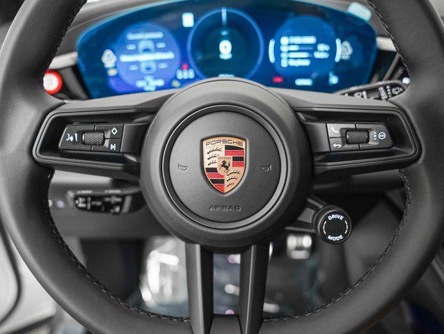 Photo of 2025 White Porsche Macan