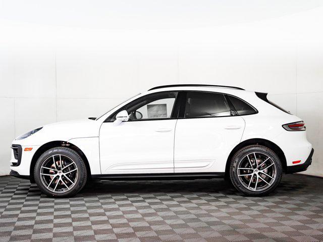 Photo of 2025 White Porsche Macan