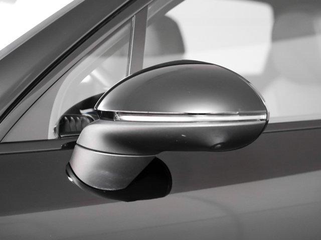 Photo of 2022 Black Porsche Cayenne