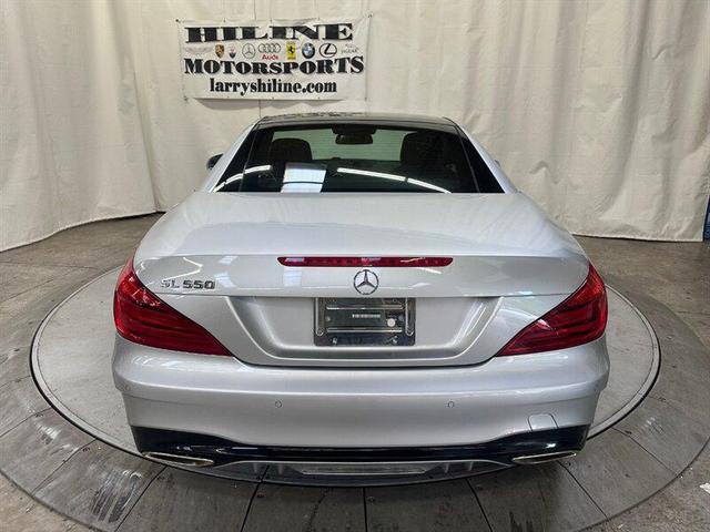 Photo of 2017 Iridium Silver Metallic Mercedes-Benz SL 550
