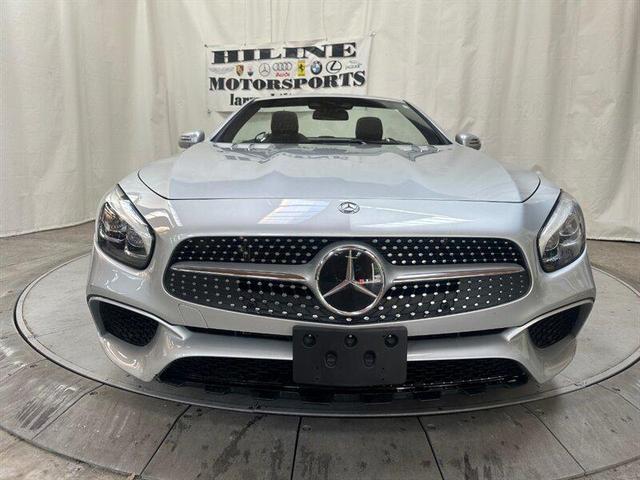 Photo of 2017 Iridium Silver Metallic Mercedes-Benz SL 550