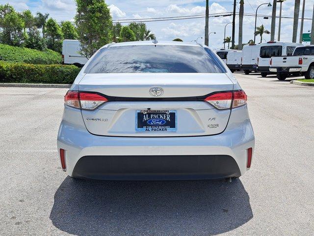 Photo of 2024 Gray Toyota Corolla
