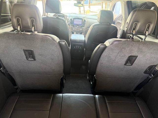 Photo of 2018 Mosaic Black Metallic Chevrolet Traverse