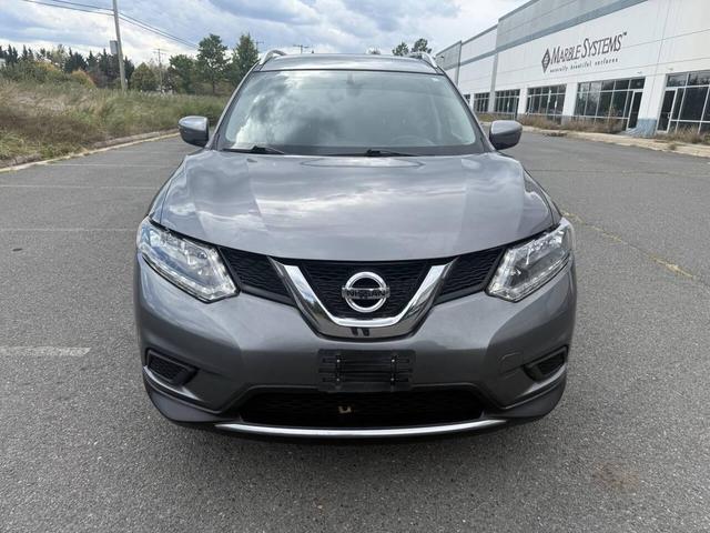 Photo of 2016 Brilliant Silver Nissan Rogue