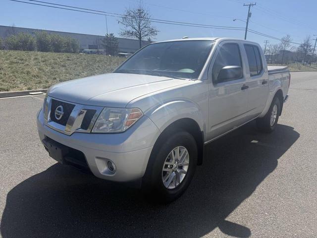 Photo of 2016 Brilliant Silver Nissan Frontier