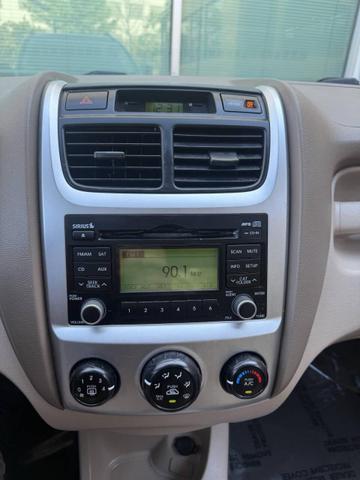 Photo of 2009 Gray Kia Sportage