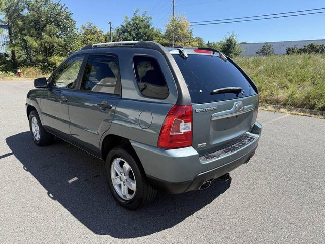 Photo of 2009 Gray Kia Sportage