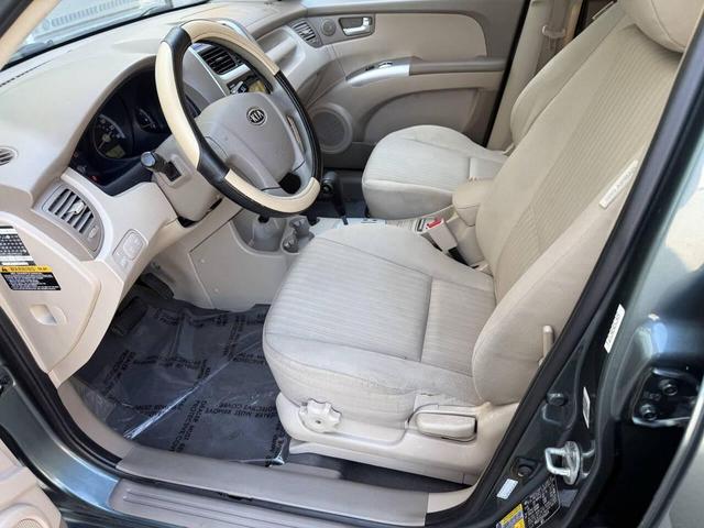 Photo of 2009 Gray Kia Sportage