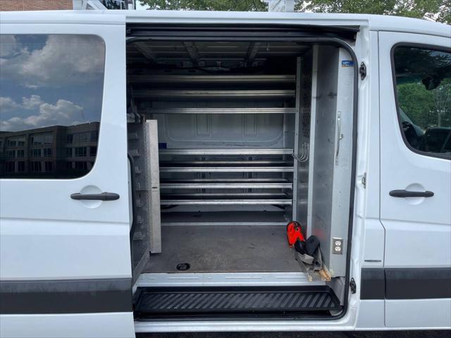 Photo of 2012 Arctic White Mercedes-Benz Sprinter