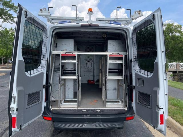 Photo of 2012 Arctic White Mercedes-Benz Sprinter