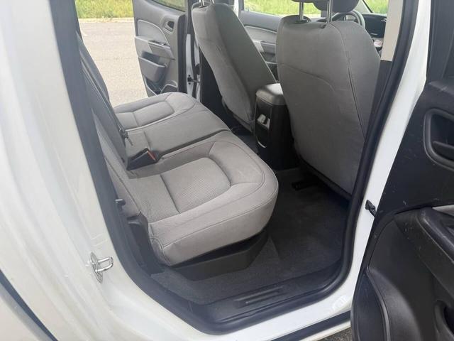 Photo of 2019 Summit White Chevrolet Colorado