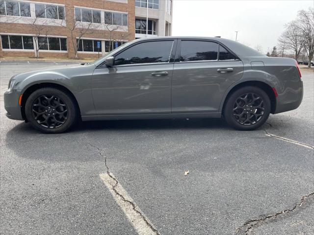 2019 Chrysler 300