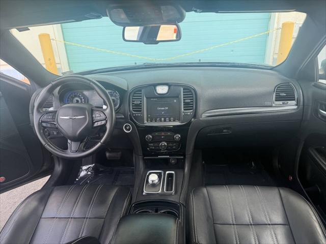 Photo of 2015 Black Chrysler 300