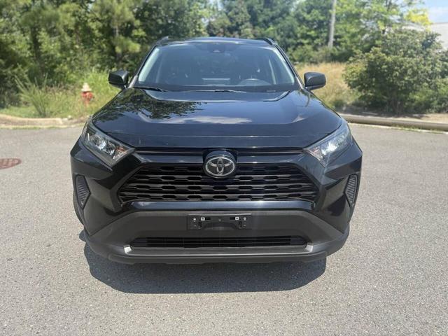 Photo of 2019 Midnight Black Metallic Toyota RAV4