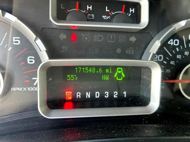 Photo of 2007 WHITE Ford Expedition