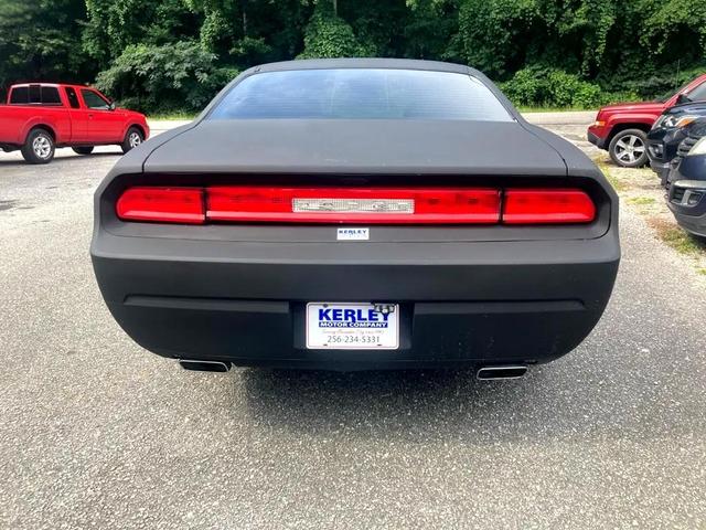 Photo of 2013 BLACK Dodge Challenger