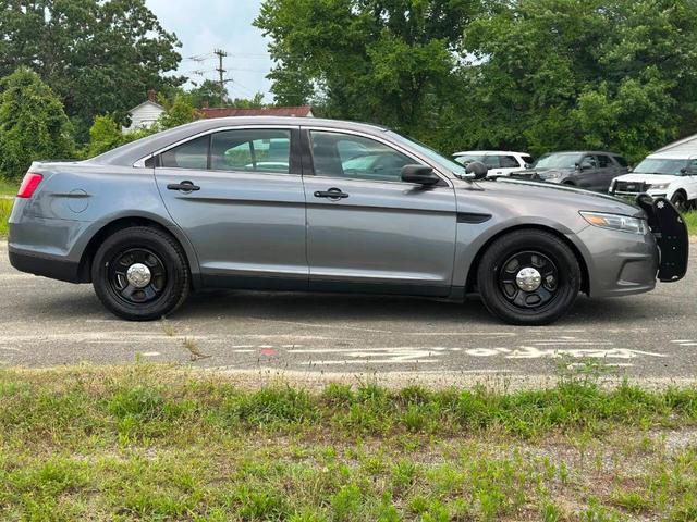 Photo of 2017 Gray Ford Sedan Police Interceptor