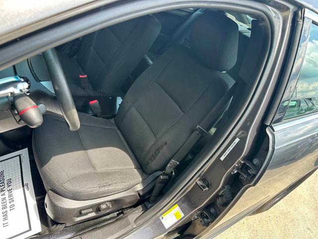 Photo of 2017 Gray Ford Sedan Police Interceptor