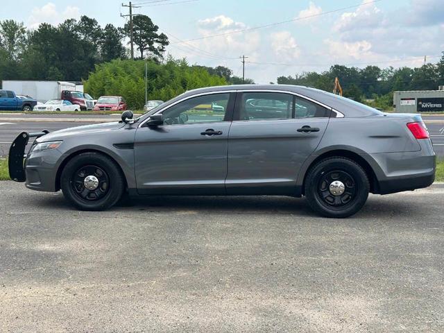 Photo of 2017 Gray Ford Sedan Police Interceptor