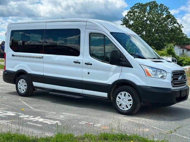 2019 Ford Transit-350
