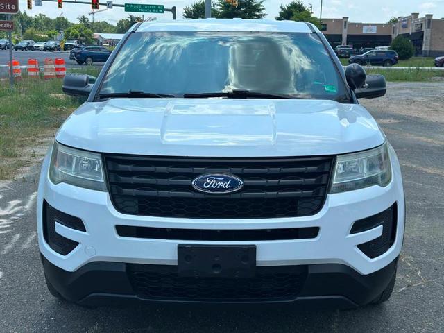 Photo of 2016 White Ford Utility Police Interceptor