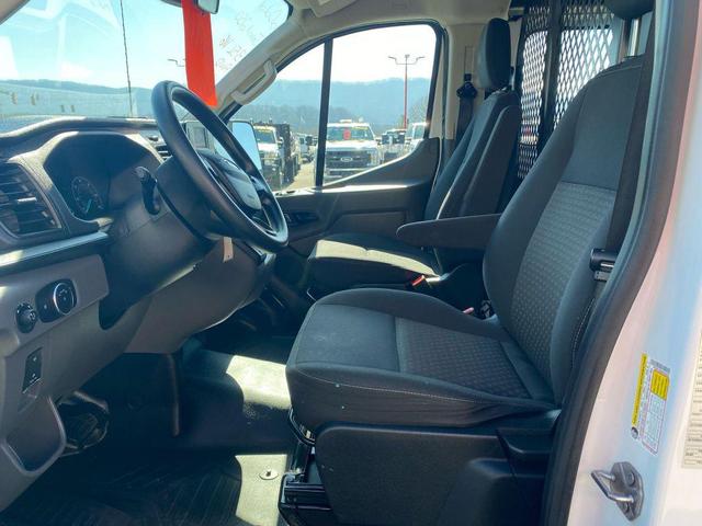 Photo of 2022 Oxford White Ford Transit-250