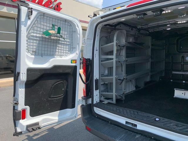 Photo of 2018 Oxford White Ford Transit-250