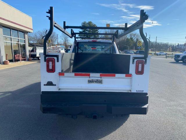 Photo of 2019 Oxford White Ford F-350