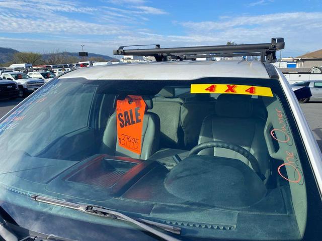 Photo of 2019 Oxford White Ford F-350