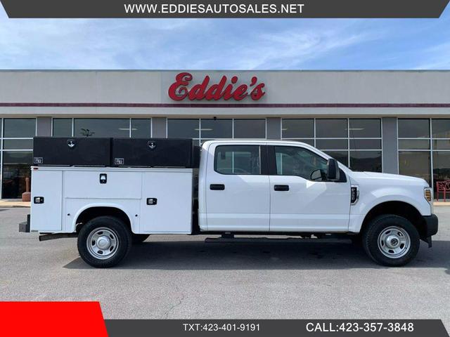 Photo of 2019 Oxford White Ford F-350